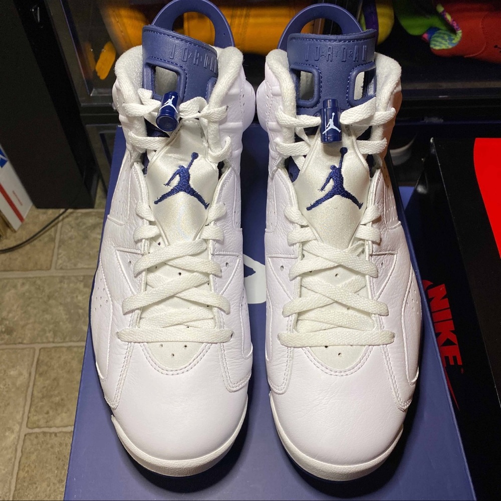 Air Jordan 6 Midnight Navy New Release 5/11/22 - Picture 2 of 6